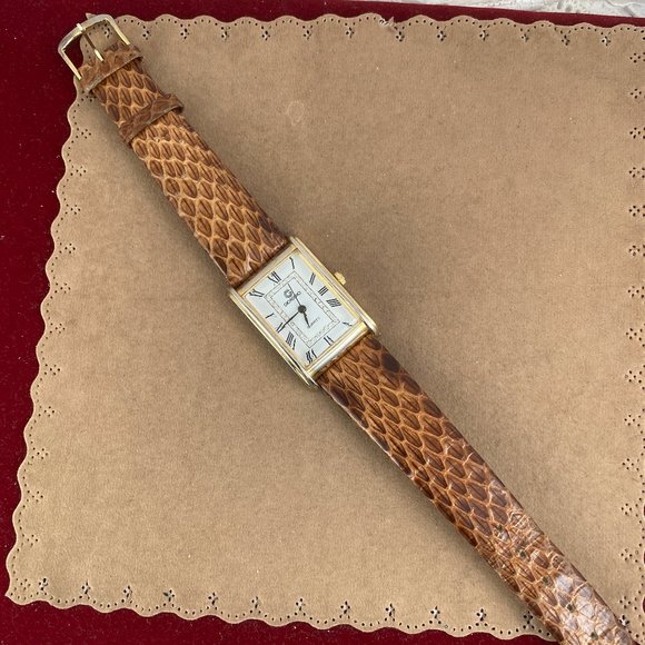 Beautiful Vintage Giordano Tank Style Retro Art Deco Watch - Picture 4 of 7